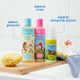 Childs Farm Çilek ve Organik Nane Özlü Şampuan 250ml