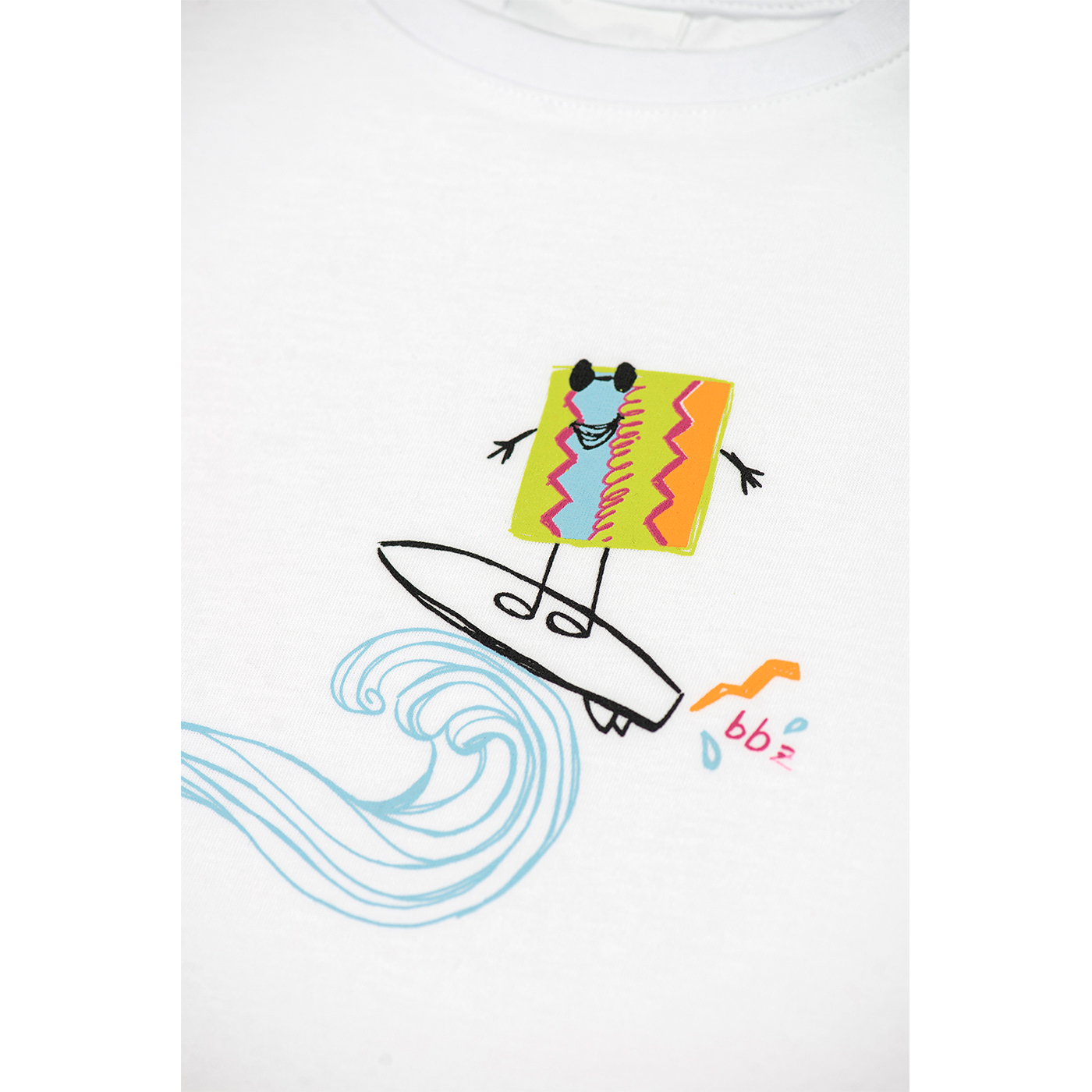 BEETLE BEEZ Beetle Beez T-Shirt | Cool Surfer